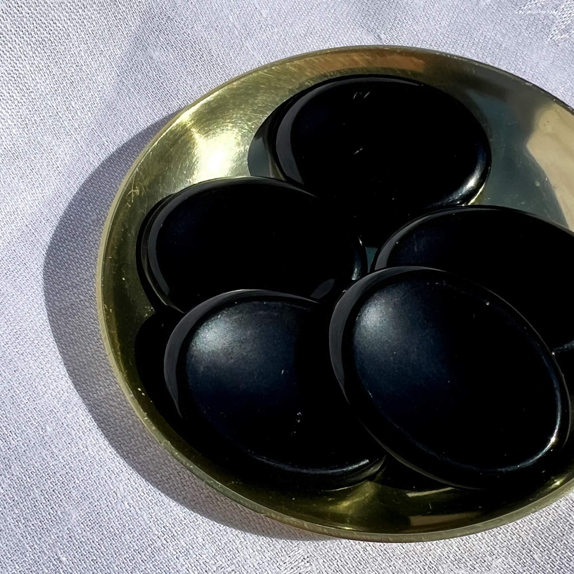 Healing Crystal Worry Stones: Obsidian
