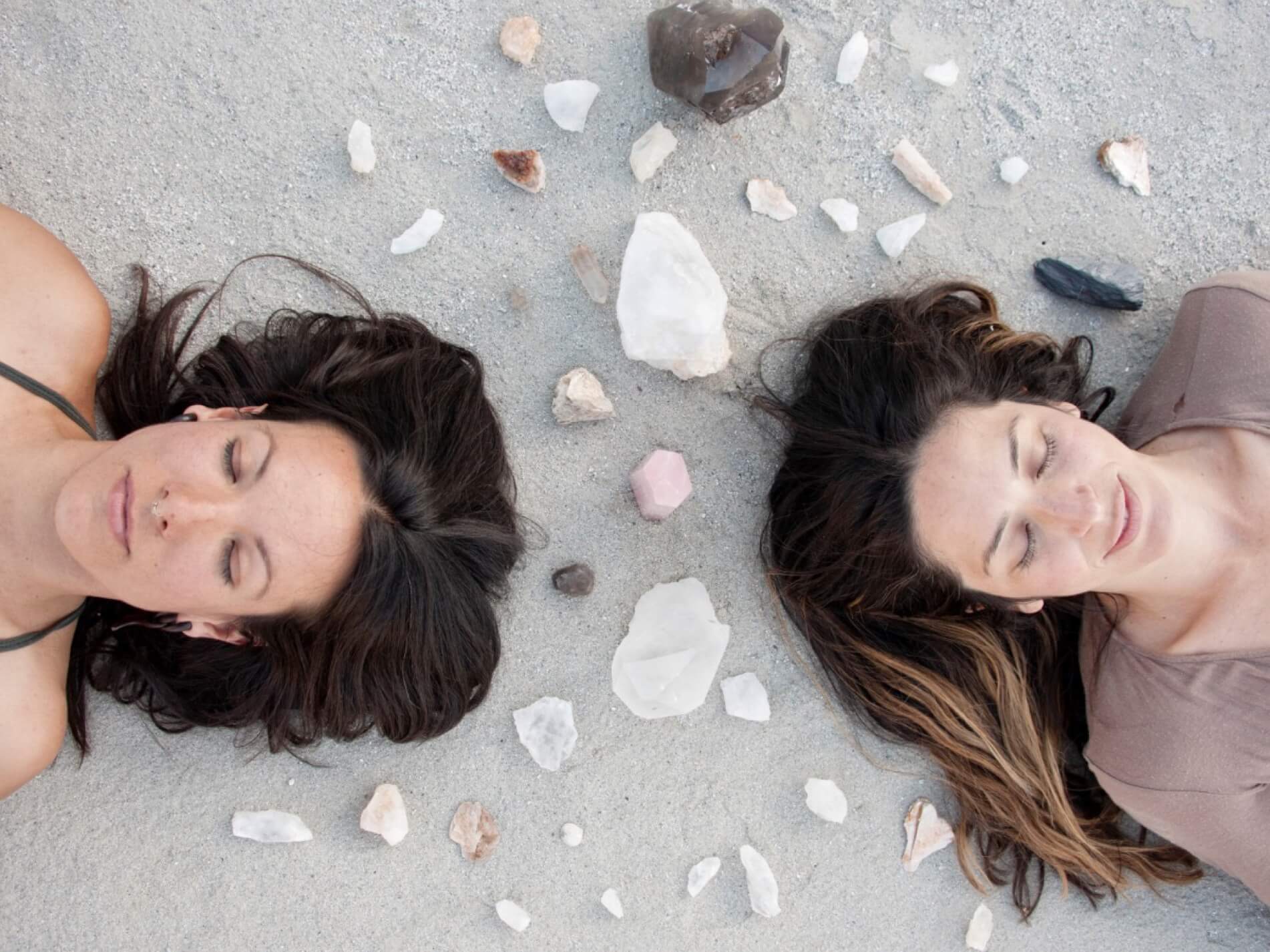 Seven Crystals for Stress-Free Summer Travel: Your Essential Packing Guide