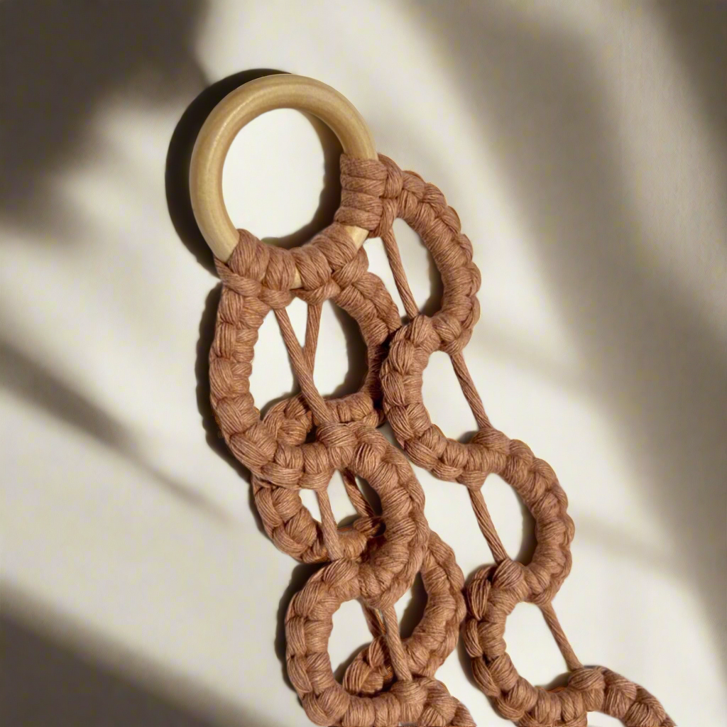 Pink Macramé Wavy Plant Hanger