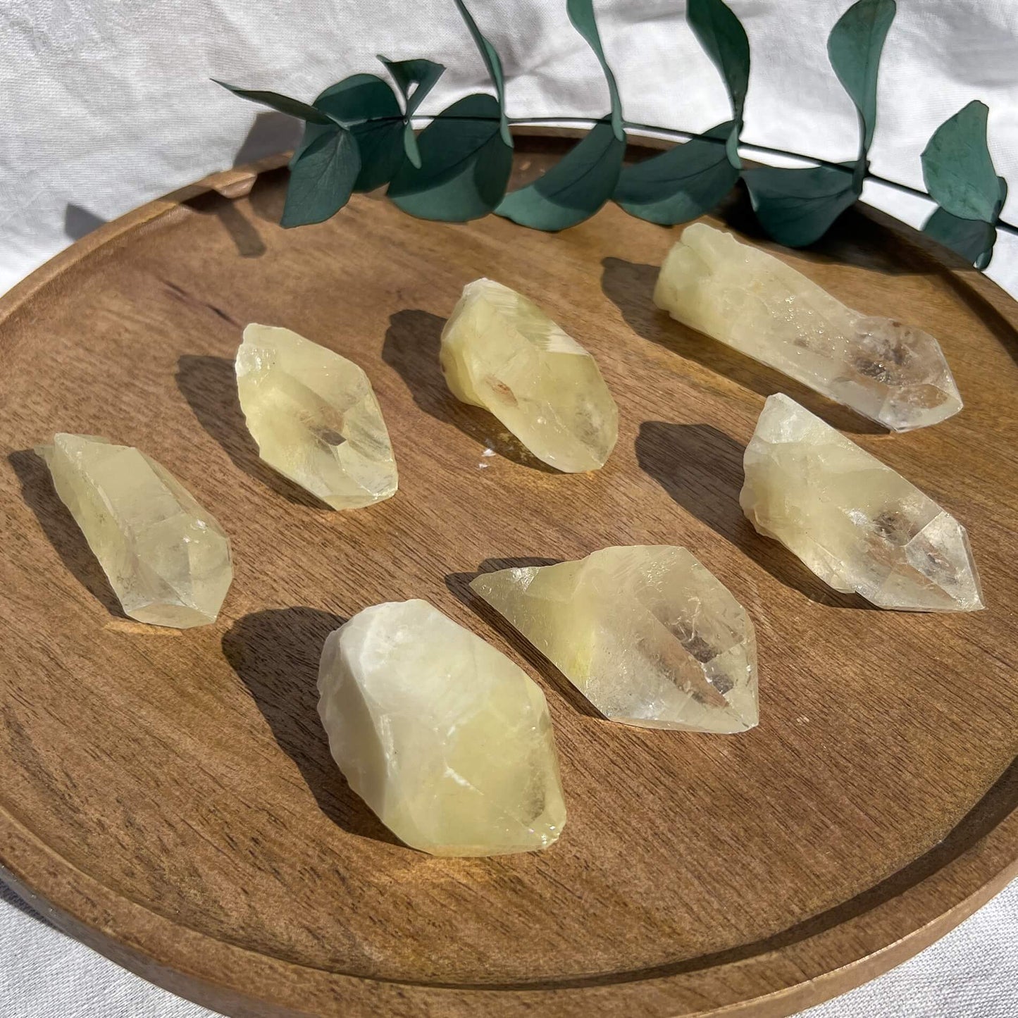 Sulphur Quartz Crystal Points Medium