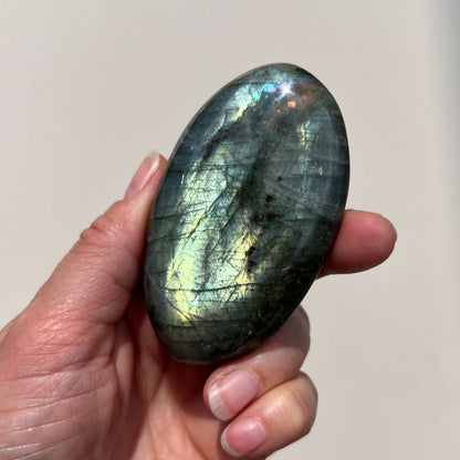 Crystal Palmstones - Labradorite