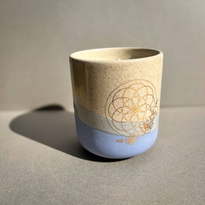 Meditation Candle: Sandalwood & Frankincense Essential Oil