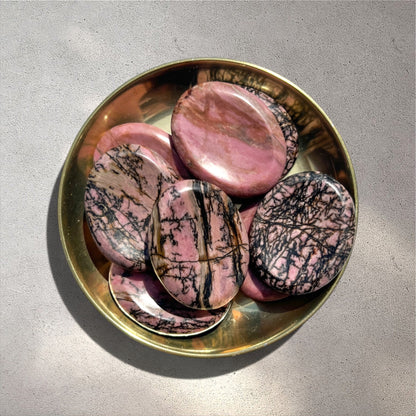 Healing Crystal Worry Stone: Rhodonite