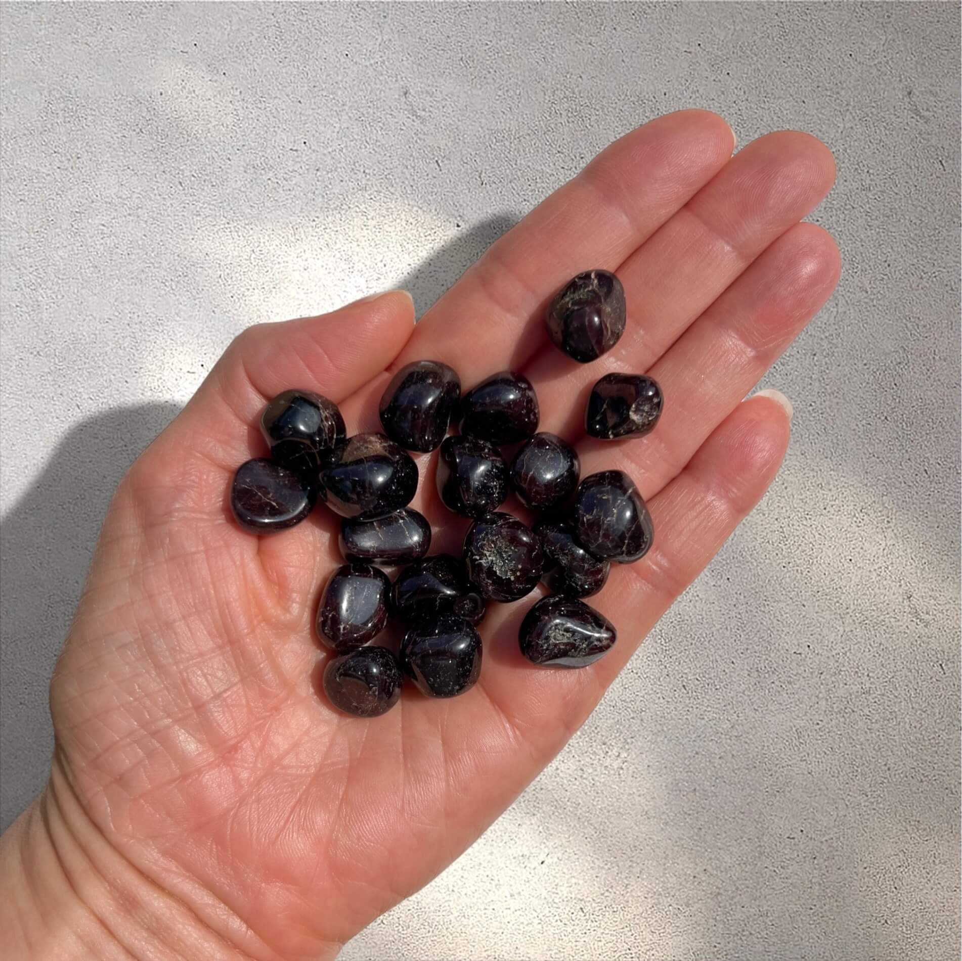Garnet Crystal Tumblestone - mini