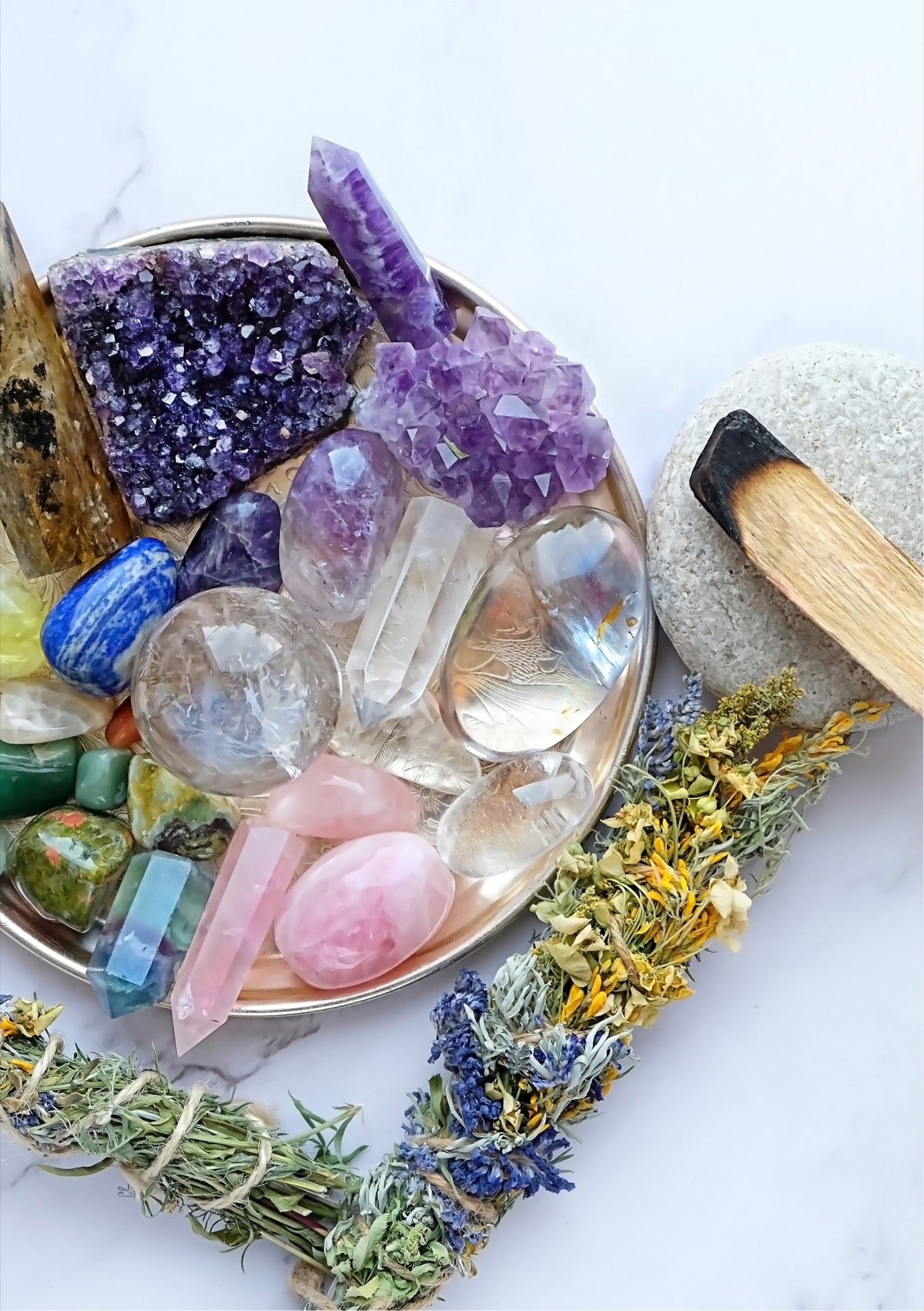 Ethica Rocks UK Ethical Crystal & Wellness Shop – Rock + Realm Crystals