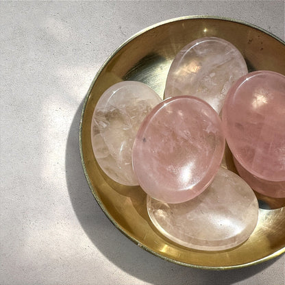 Healing Crystal Worry Stone: Rose Quartz