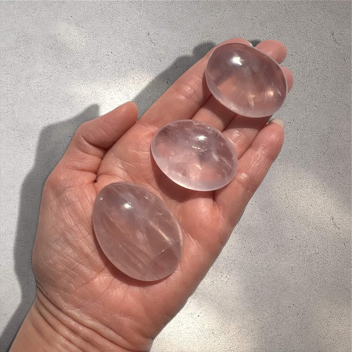 Crystal Palmstones - Gemmy Rose Quartz (Small)