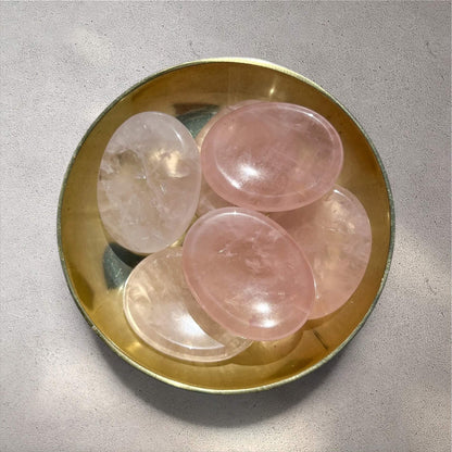 Healing Crystal Worry Stone: Rose Quartz
