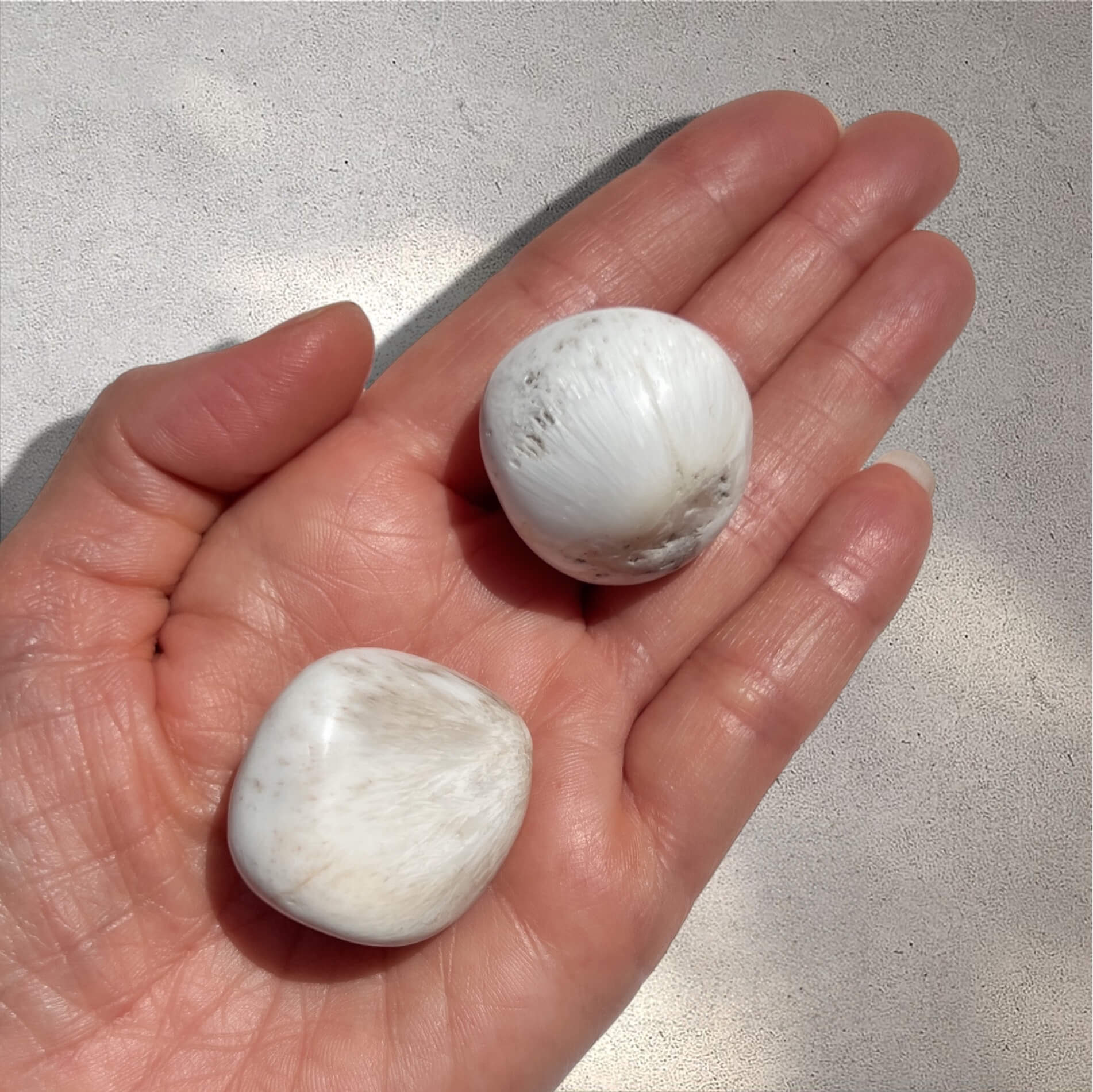 Scolecite Crystal Pebbles