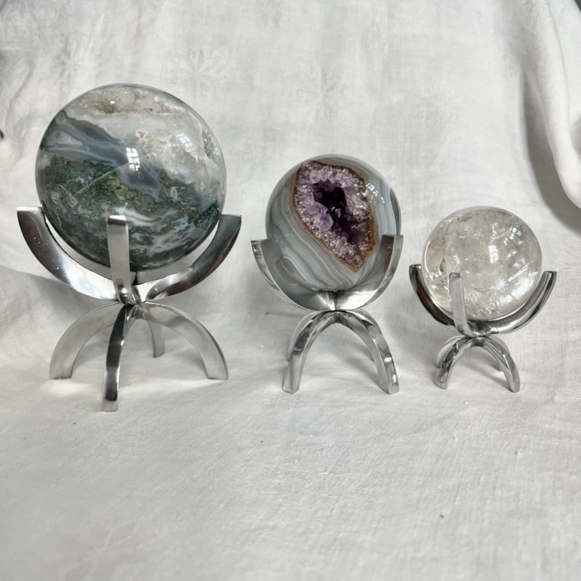 Claw Mineral Stand / Crystal Sphere Holder - Aluminium XL – Rock ...